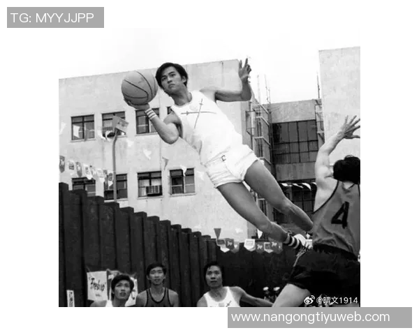 狄龙回忆奥特忙碌工作生活每晚常在办公室熬夜到八九点