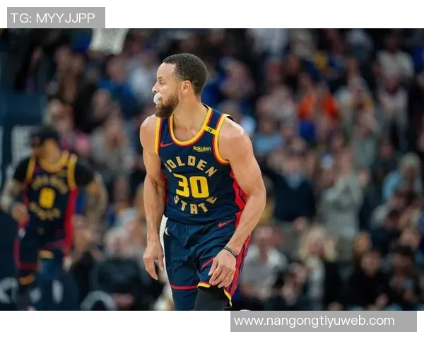 库里三节狂砍28分展现统治力期待常规赛精彩表现